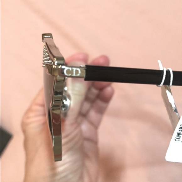 Christian Dior Studded π - Picture 10 of 15